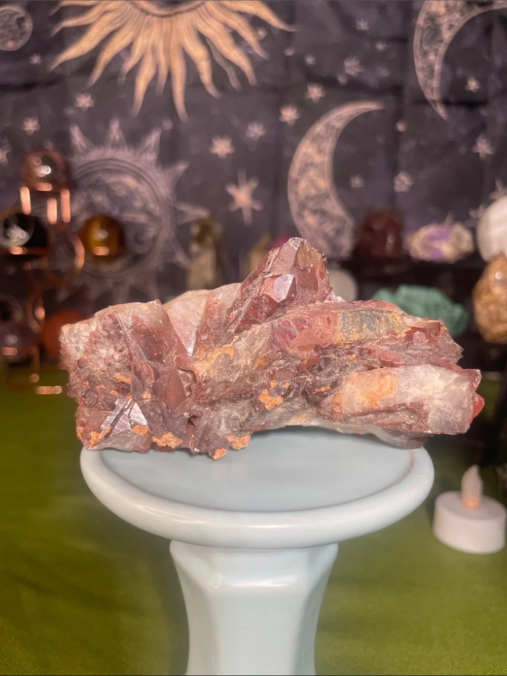 Red hematite quartz